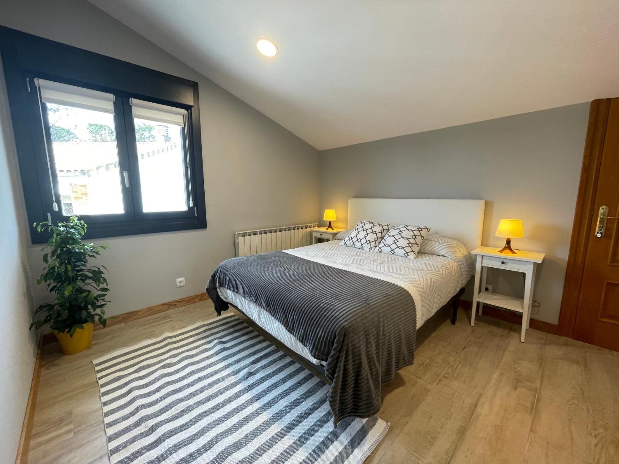 Apartamentos Montejurra Ayegui Екстериор снимка
