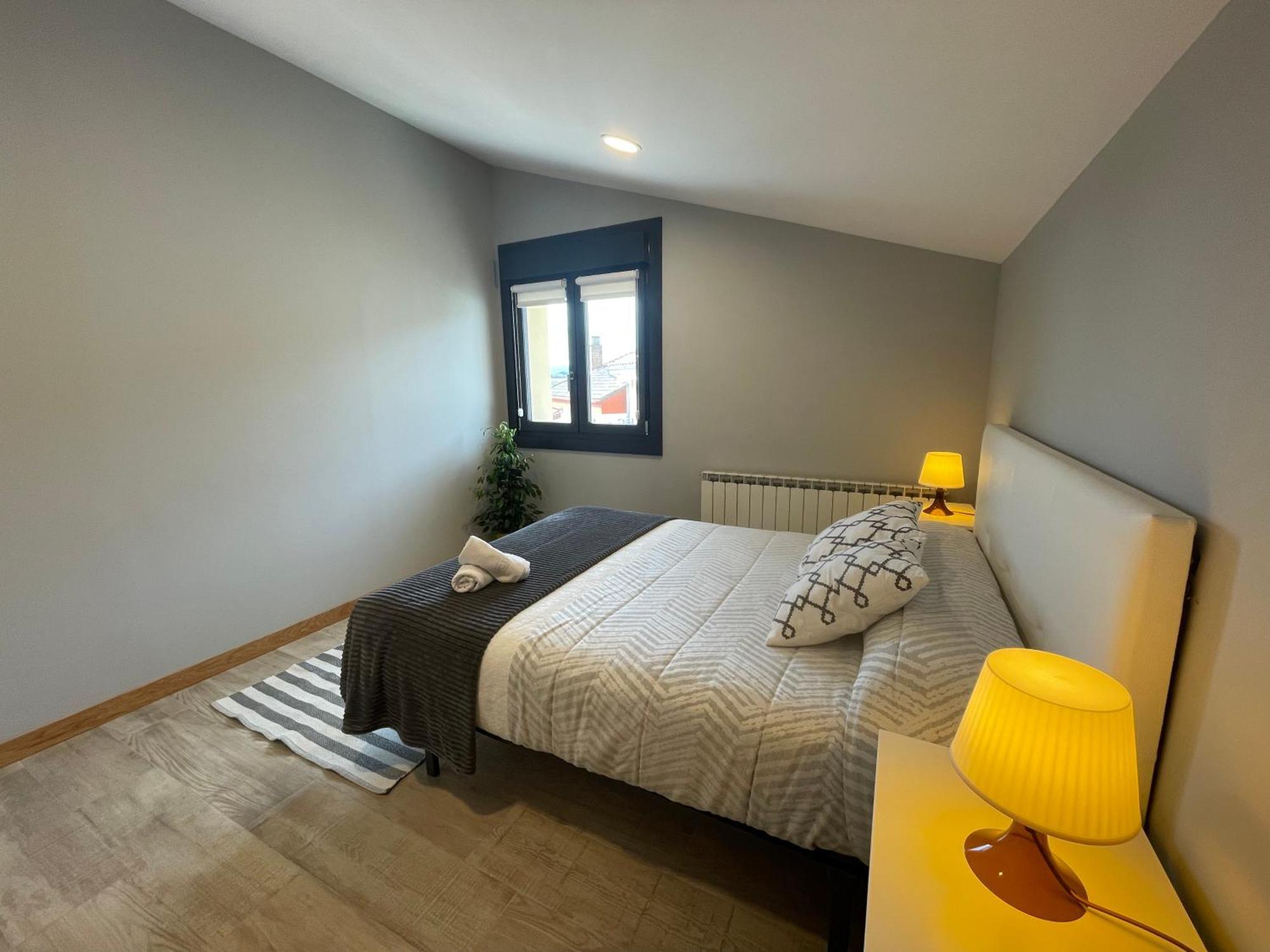 Apartamentos Montejurra Ayegui Екстериор снимка